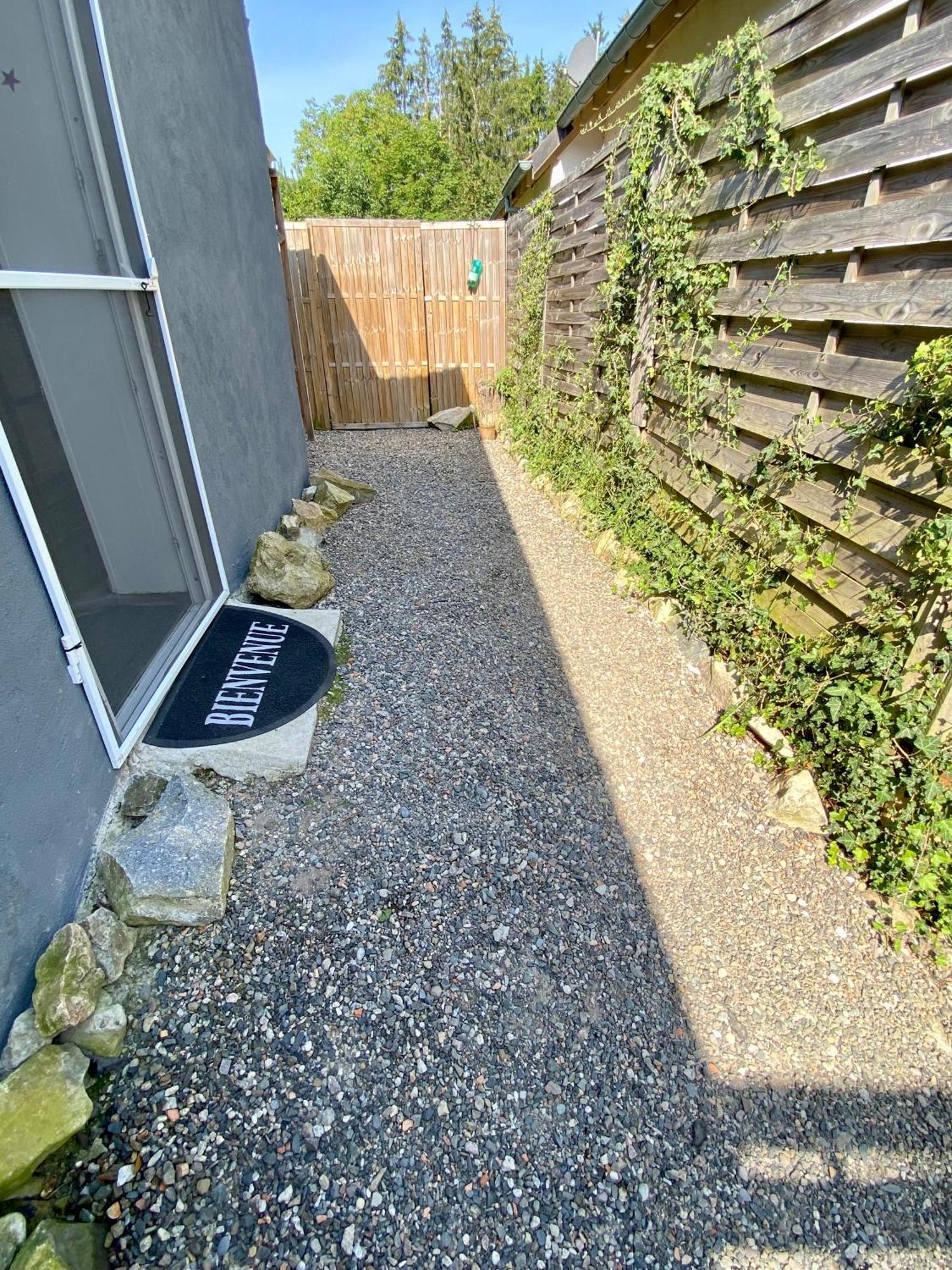 Petite Maison Au Calme Avec Jardin Cloture Les Animaux Bienvenue Mollau Exterior foto